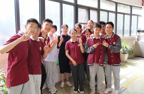 合影 (12) 合影 (12)